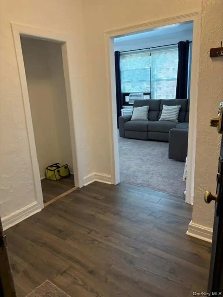 141 Woodmere Boulevard Woodmere NY 11598