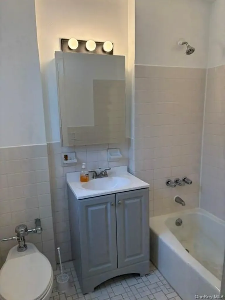 141 Woodmere Boulevard Woodmere NY 11598