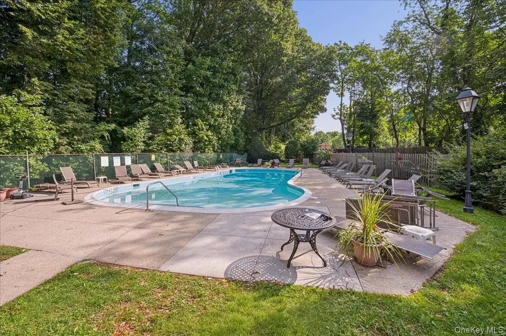 2 Consulate Drive Tuckahoe NY 10707