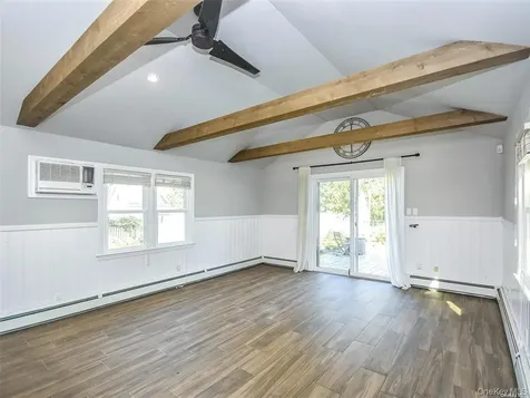 63 Elm Avenue Glen Cove NY 11542