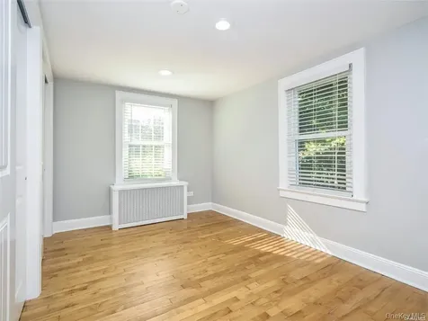 63 Elm Avenue Glen Cove NY 11542