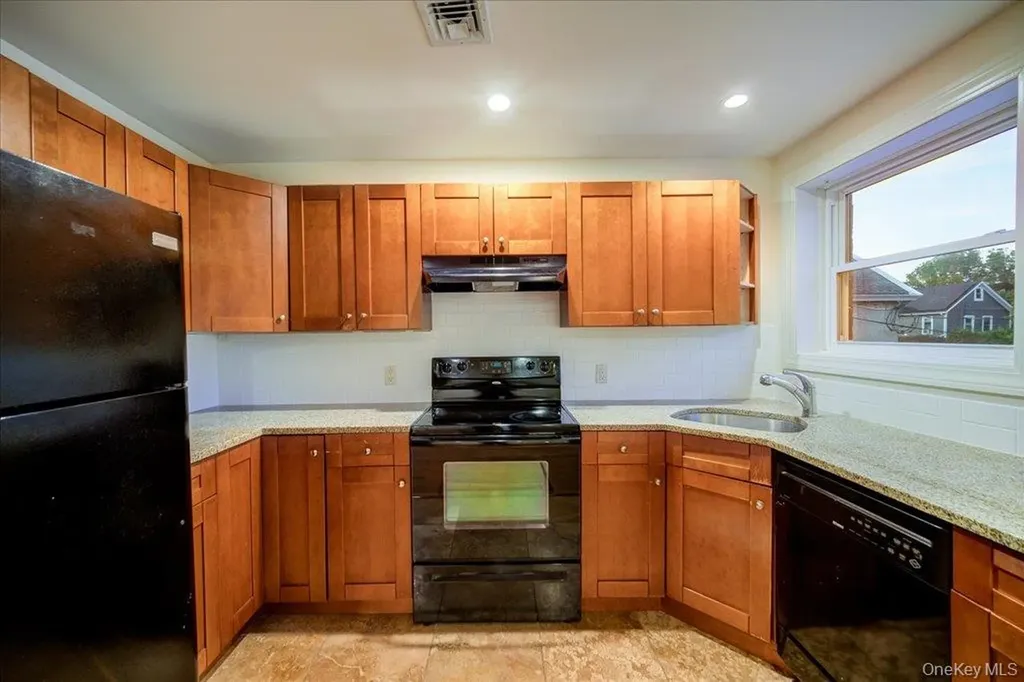 308 Main Street Beacon NY 12508