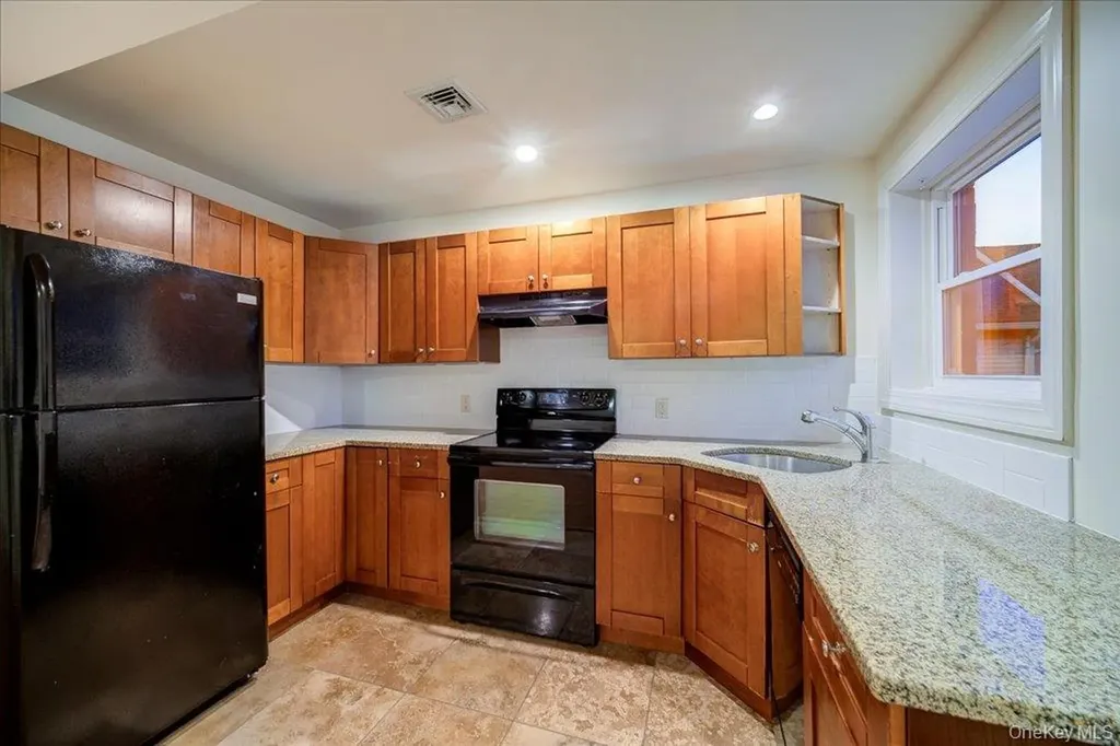 308 Main Street Beacon NY 12508