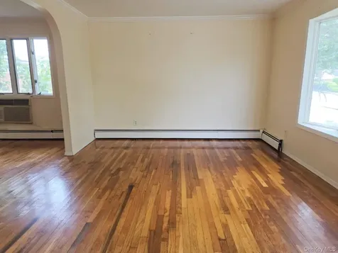 4 Broadfield Place Glen Cove NY 11542