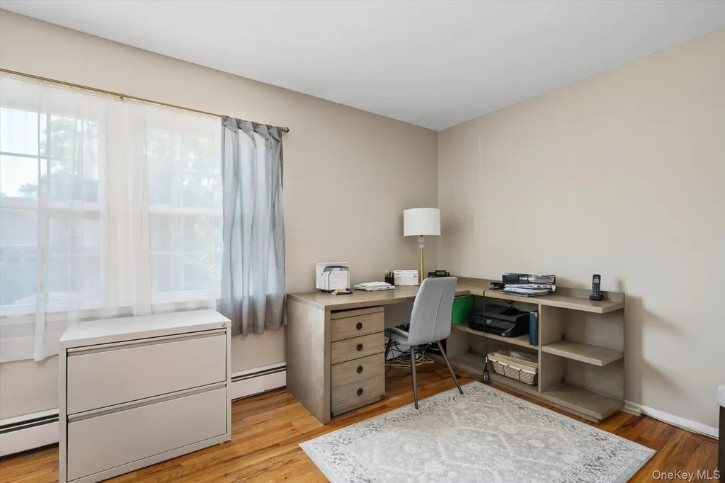 15 Huber Court Rockville Centre NY 11570