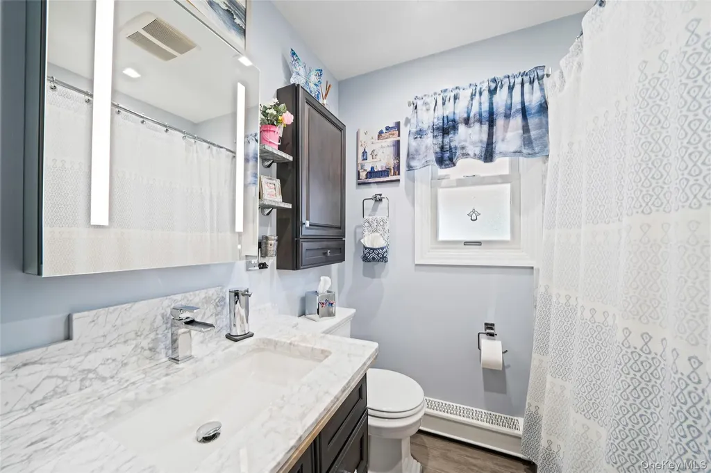 7 Farmedge Road Bethpage NY 11714