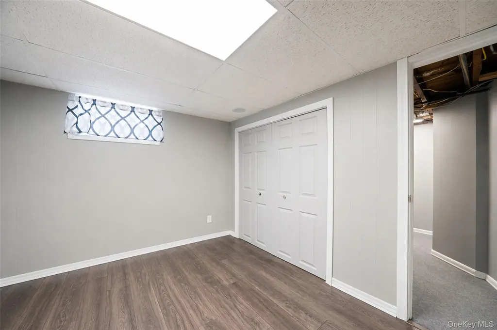 7 Farmedge Road Bethpage NY 11714