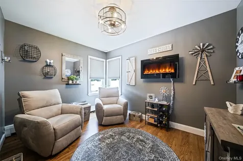 7 Farmedge Road Bethpage NY 11714