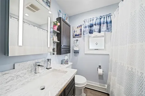 7 Farmedge Road Bethpage NY 11714