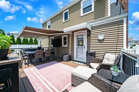 7 Farmedge Road Bethpage NY 11714