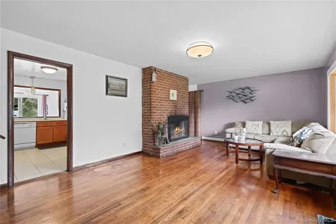 11 Creemer Road Armonk NY 10504