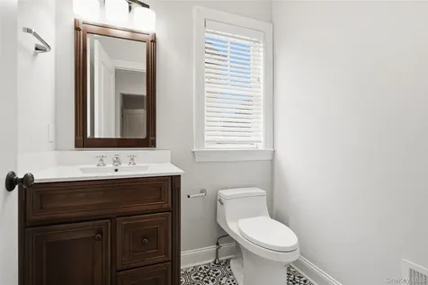 124-B Maple Avenue Rye NY 10580