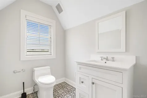 124-B Maple Avenue Rye NY 10580