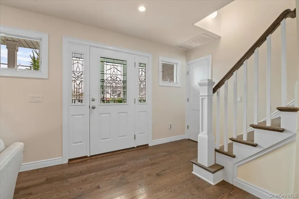 2548 Ocean Avenue Seaford NY 11783