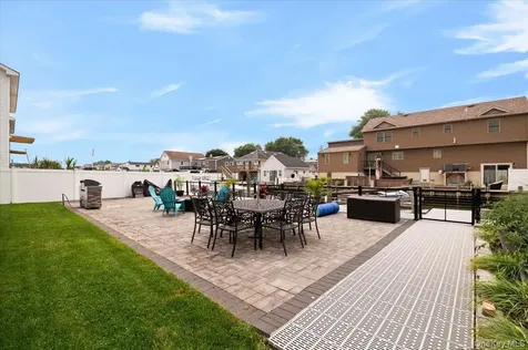 2548 Ocean Avenue Seaford NY 11783
