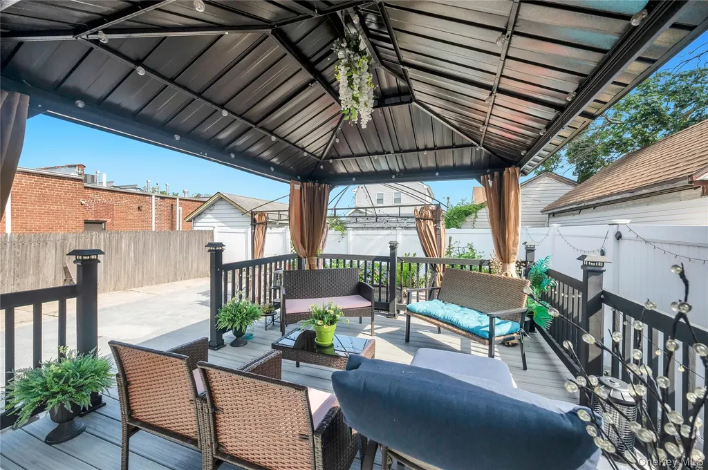 717 N William Street Baldwin NY 11510
