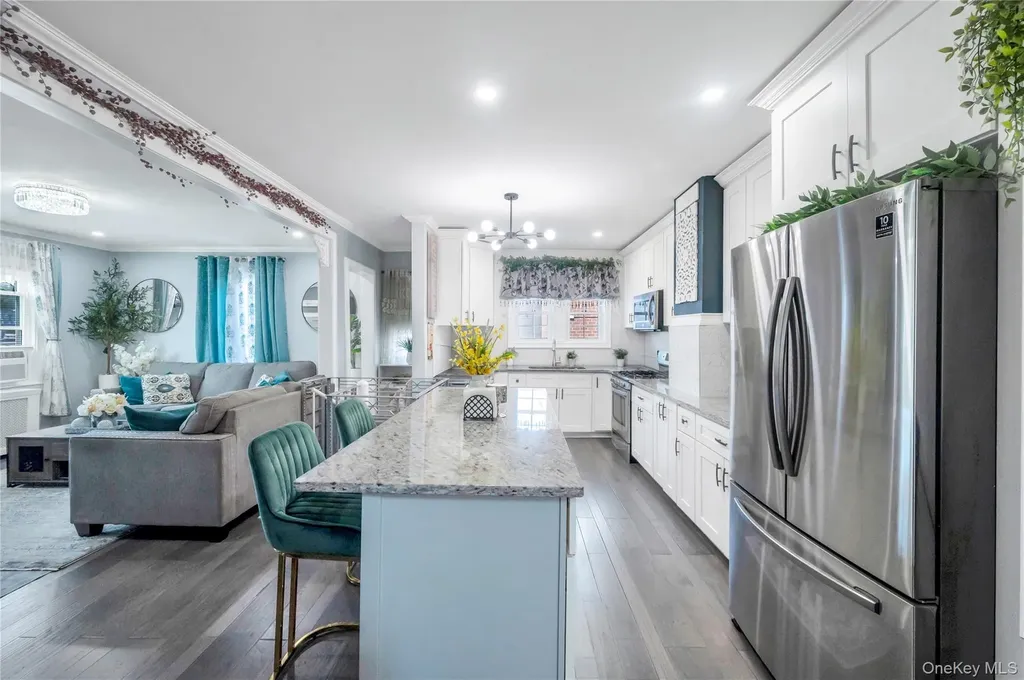 717 N William Street Baldwin NY 11510