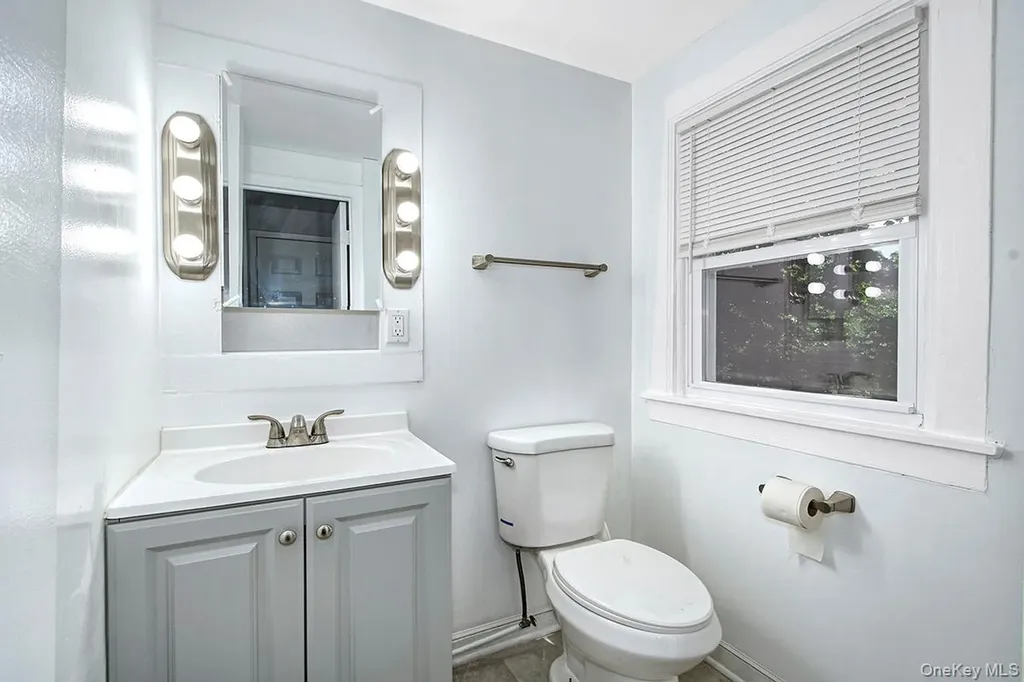 13 Concord Avenue White Plains NY 10606