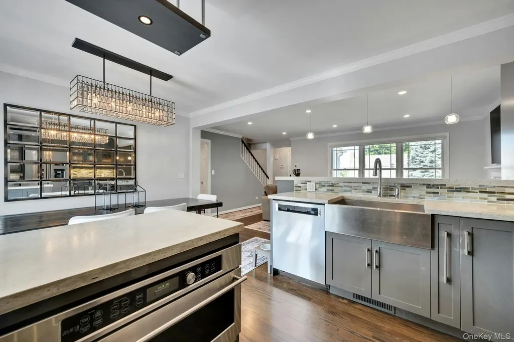 4 Lorraine Drive Eastchester NY 10709