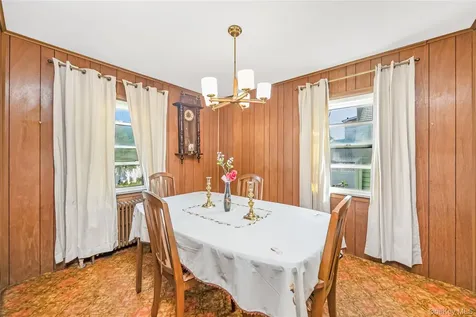 45 Birch Avenue E Farmingdale NY 11735