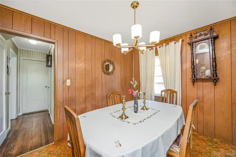 45 Birch Avenue E Farmingdale NY 11735