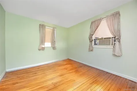 45 Birch Avenue E Farmingdale NY 11735