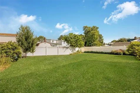 45 Birch Avenue E Farmingdale NY 11735