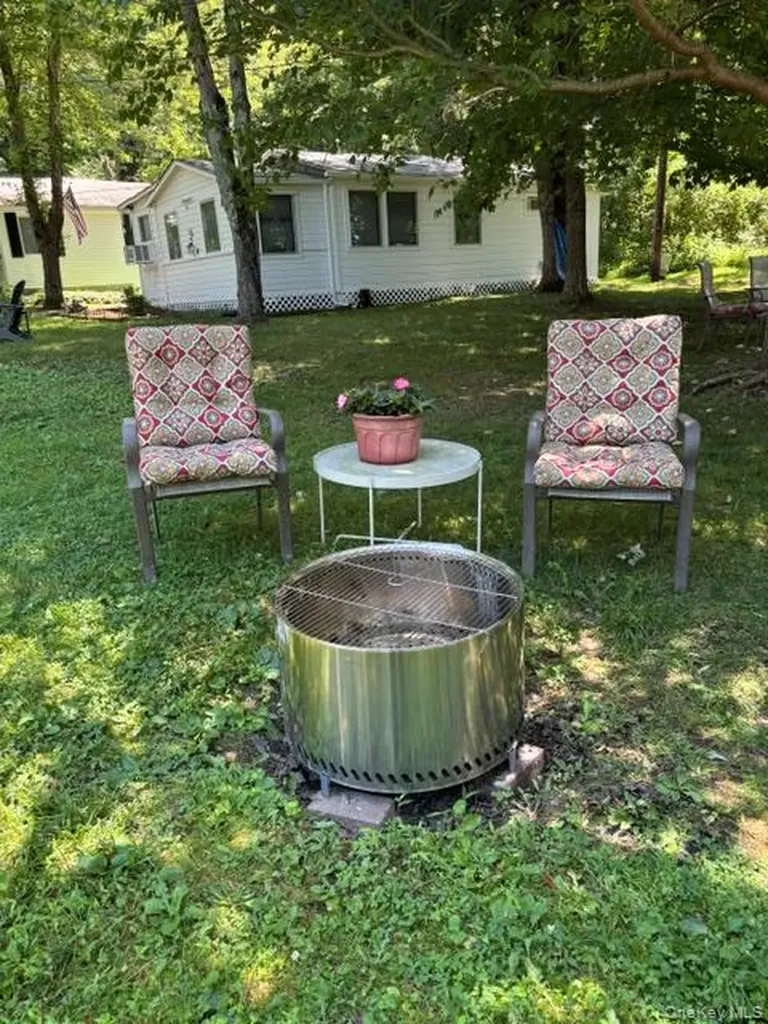 22 Gardenia Circle Hopewell Junction NY 12533