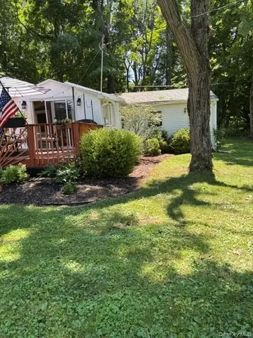 22 Gardenia Circle Hopewell Junction NY 12533