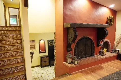 50 Pleasant Ridge Drive Poughkeepsie NY 12603