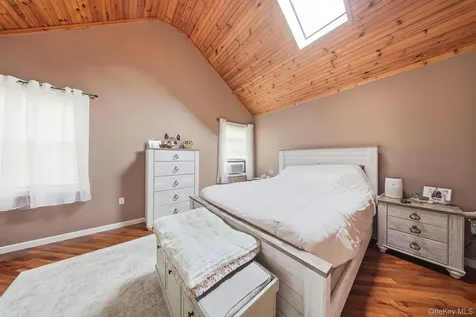 124 Bower Road Poughkeepsie NY 12603