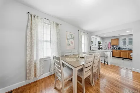 124 Bower Road Poughkeepsie NY 12603