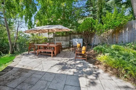 12 Livingston Avenue Dobbs Ferry NY 10522