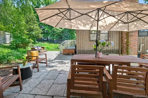 12 Livingston Avenue Dobbs Ferry NY 10522