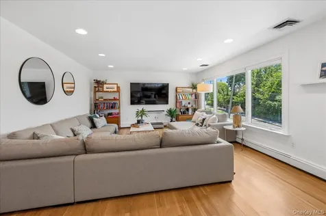 12 Livingston Avenue Dobbs Ferry NY 10522
