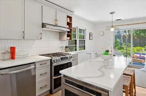 12 Livingston Avenue Dobbs Ferry NY 10522
