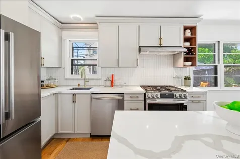12 Livingston Avenue Dobbs Ferry NY 10522