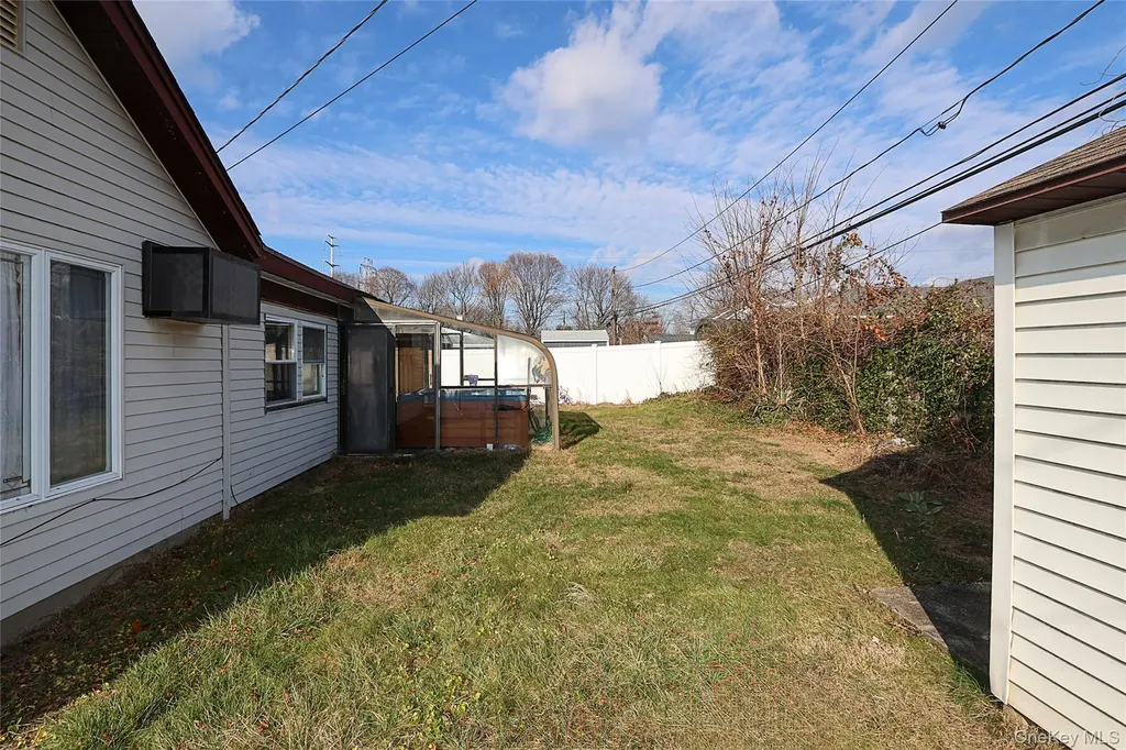 12 E Millpage Drive Bethpage NY 11714
