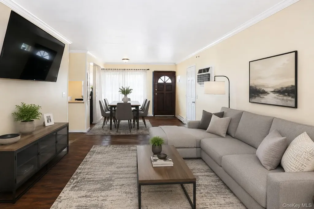 12 E Millpage Drive Bethpage NY 11714