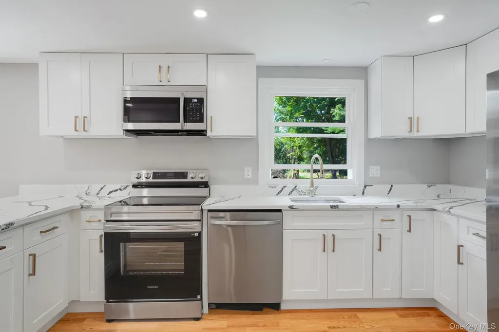 36 Bronson Road Poughquag NY 12570