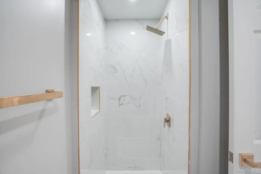 36 Bronson Road Poughquag NY 12570