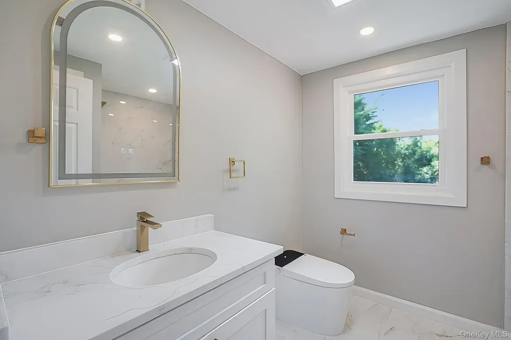 36 Bronson Road Poughquag NY 12570
