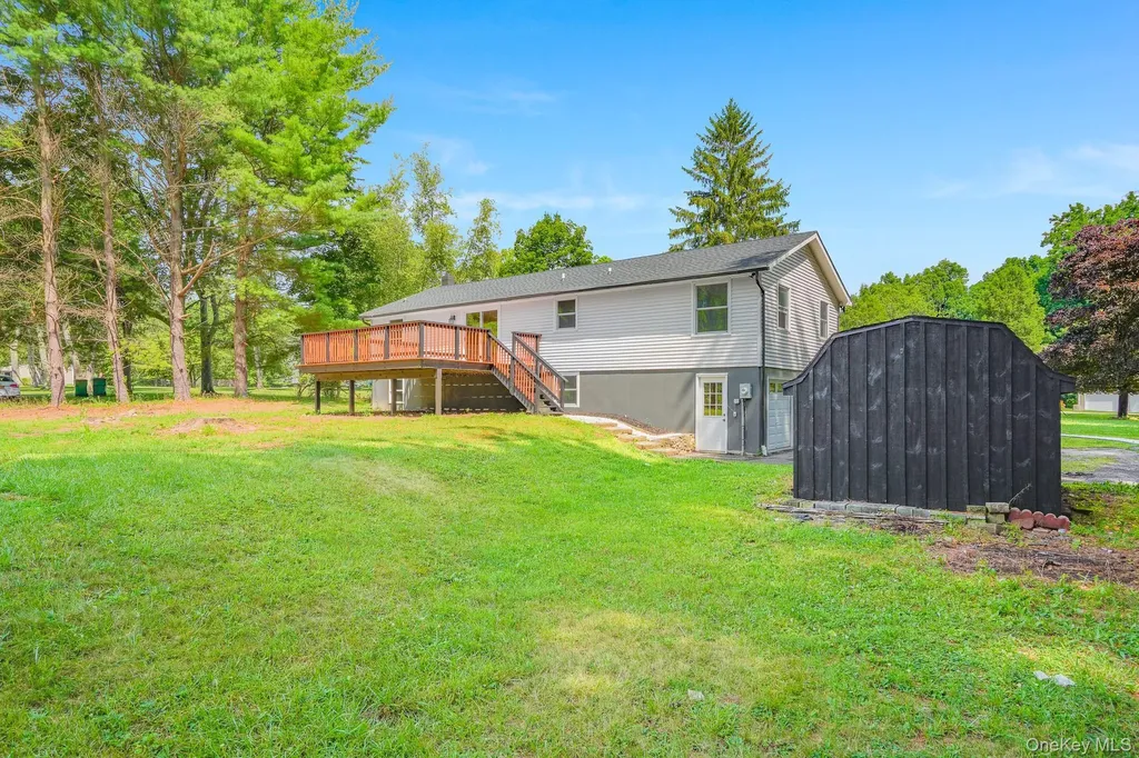 36 Bronson Road Poughquag NY 12570