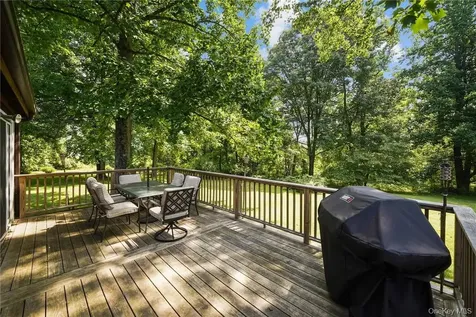 20A Apple Bee Farm Lane Croton-on-hudson NY 10520