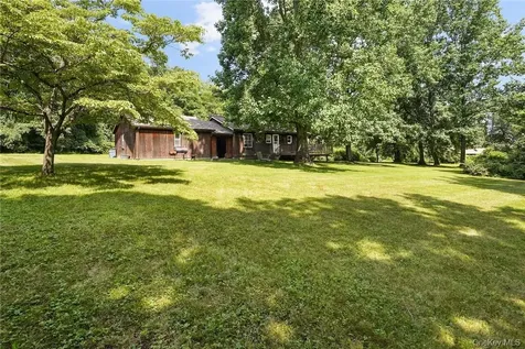 20A Apple Bee Farm Lane Croton-on-hudson NY 10520