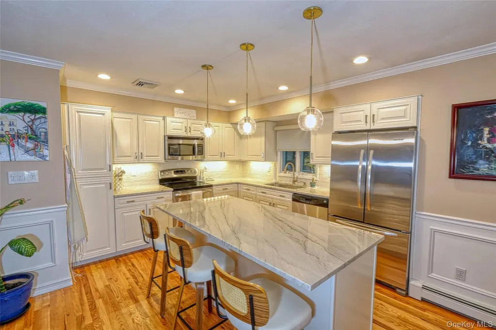 1352 Estelle Court Seaford NY 11783