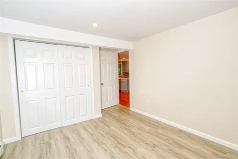1352 Estelle Court Seaford NY 11783