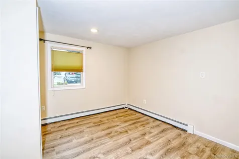 1352 Estelle Court Seaford NY 11783
