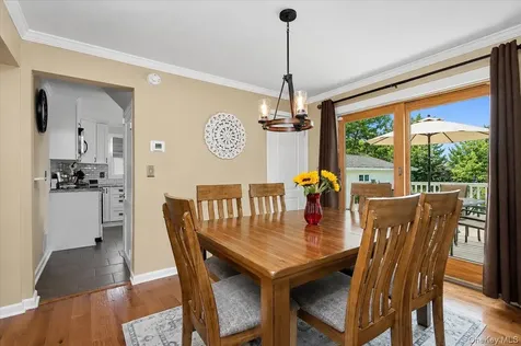 9 Mansion Drive Hyde Park NY 12538