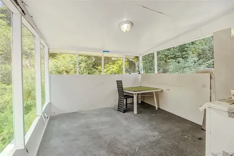 97 Portland Place Yonkers NY 10703